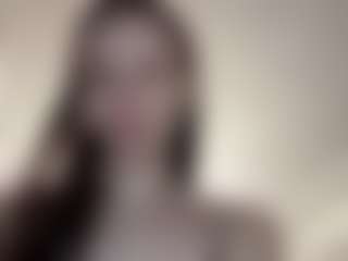 DeeannVrazel's Live Sex Cam Show