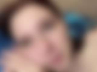 DeeannVrazel's Live Sex Cam Show