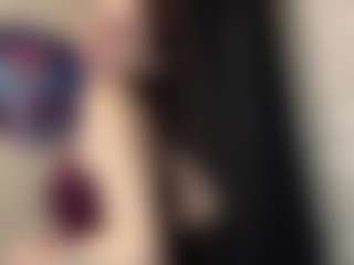 DeeannVrazel's Live Sex Cam Show
