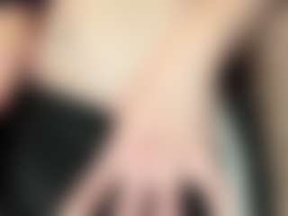 DeeannVrazel's Live Sex Cam Show