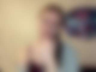 DeeannVrazel's Live Sex Cam Show