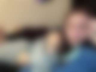 DeeannVrazel's Live Sex Cam Show