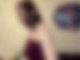 DeeannVrazel's Live Sex Cam Show