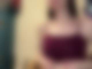 DeeannVrazel's Live Sex Cam Show