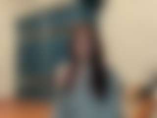 DeeannVrazel's Live Sex Cam Show