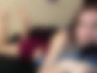 DeeannVrazel's Live Sex Cam Show