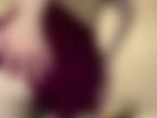 DeeannVrazel's Live Sex Cam Show
