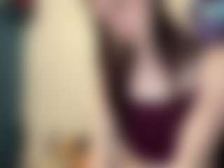 Live cam show with DeeannVrazel - New Blowjob on Taboo Cams XXX