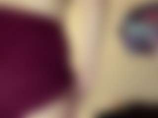DeeannVrazel's Live Sex Cam Show