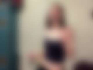 DeeannVrazel's Live Sex Cam Show