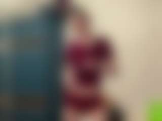 DeeannVrazel's Live Sex Cam Show