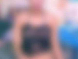 EbonyChocolateKiss's Live Sex Cam Show
