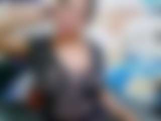 EbonyChocolateKiss's Live Sex Cam Show