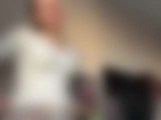 FloranceVlk's Live Sex Cam Show