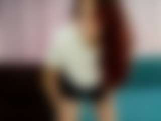 Live cam show with Milana - Spank on TeamSkeetLive