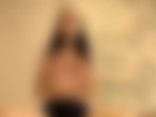 LinaNawwar's Live Sex Cam Show