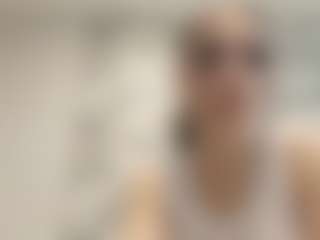 LinaNawwar's Live Sex Cam Show