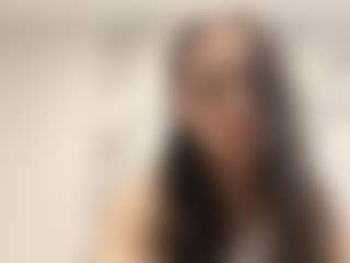 Live cam show with LinaNawwar - Small Tits Young Adult on Gym Cam Girls