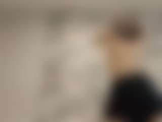 LinaNawwar's Live Sex Cam Show
