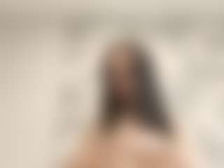 Live cam show with LinaNawwar - New Shaved Pussy on Camsoda