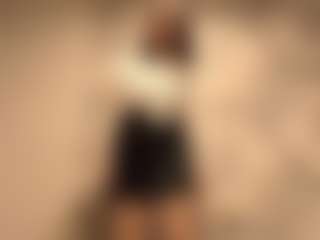 Live cam show with LinaNawwar - New Spank on xDating