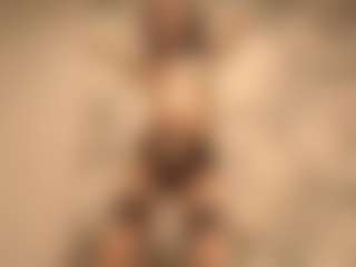 LinaNawwar's Live Sex Cam Show