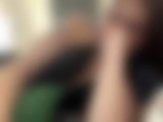Live cam show with MarinDuffany - New Brown Eyes on Camsoda