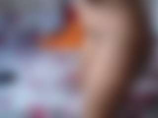 Live cam show with MelBelleTinder - Longhair on livesuperchat.net