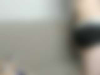 Live cam show with RavenEclipse - Tease on Hubzter Live