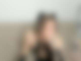 Live cam show with RavenEclipse - Lean on Milfs Live