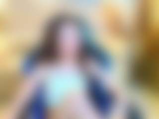 Spettacolo in cam dal vivo con abby - Lush Brown Hair su Camsoda