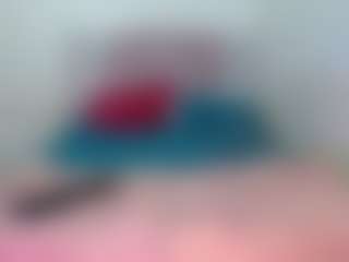 adalind2005's Live Sex Cam Show