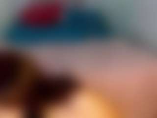adalind2005's Live Sex Cam Show