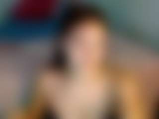 adalind2005's Live Sex Cam Show