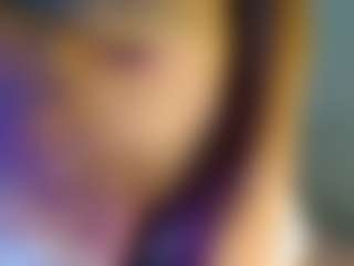 adalind2005's Live Sex Cam Show