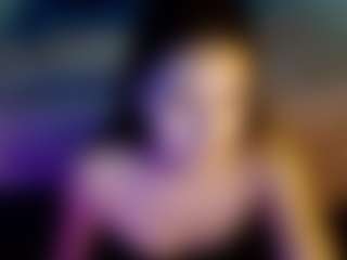 adalind2005's Live Sex Cam Show