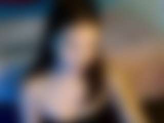 adalind2005's Live Sex Cam Show