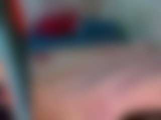 adalind2005's Live Sex Cam Show