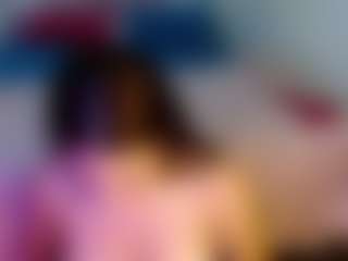 adalind2005's Live Sex Cam Show