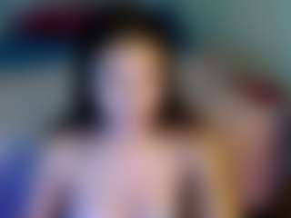 adalind2005's Live Sex Cam Show