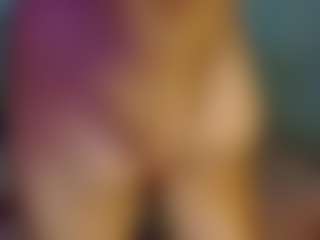 adalind2005's Live Sex Cam Show