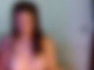 adalind2005's Live Sex Cam Show