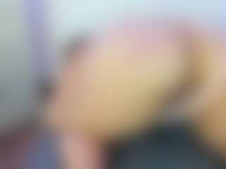 Show de câmera ao vivo com Bellaa-noiir - New Big Tits no Camsoda