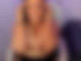 Bellaa-noiir's Live Sex Cam Show