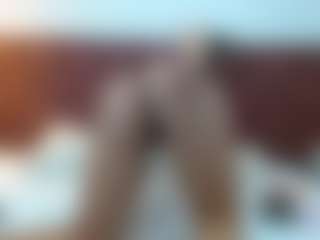 Live cam show with DaphneCalloway - New Toys on Camsoda
