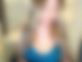 isabella-r's Live Sex Cam Show