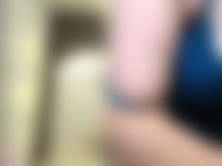 isabella-r's Live Sex Cam Show