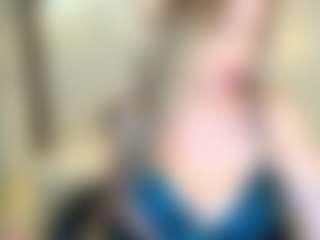 isabella-r's Live Sex Cam Show