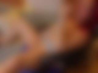 Live cam show with Red-Lov-v - Average on Camsoda Late Night