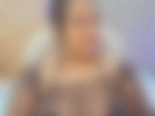 Show de cam en vivo con yuriidrojas - New Toys en Camsoda